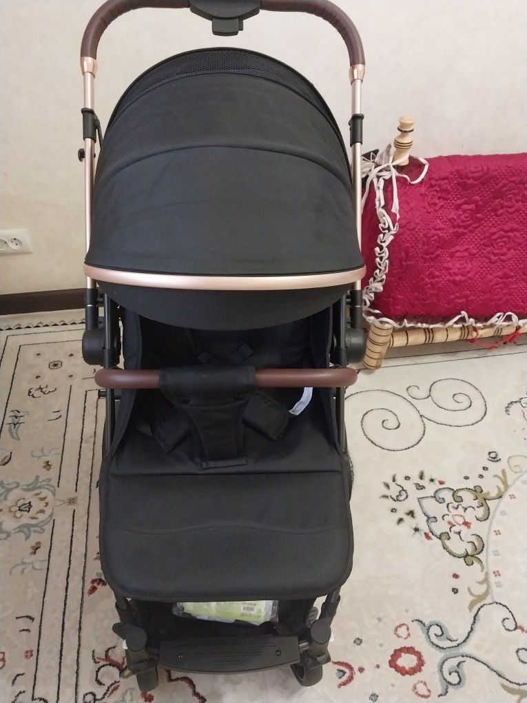 Продам коляску новый