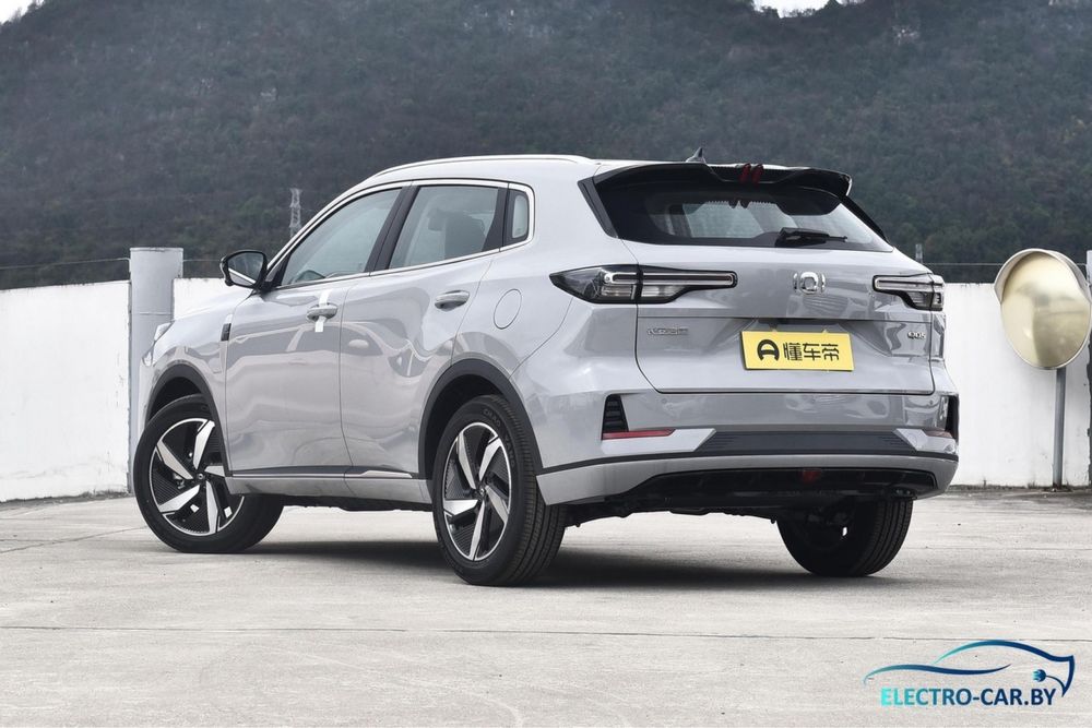 Changan Nevo Q-05 гибрид