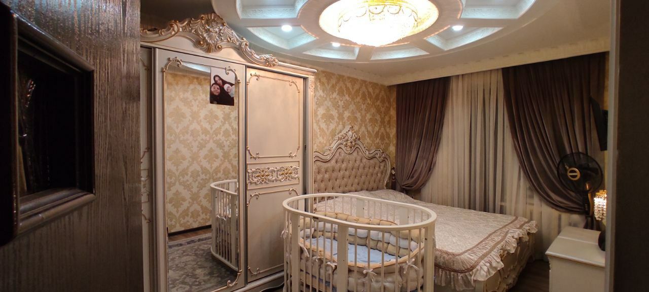 Продаётся своя квартира в центре города Ташкента