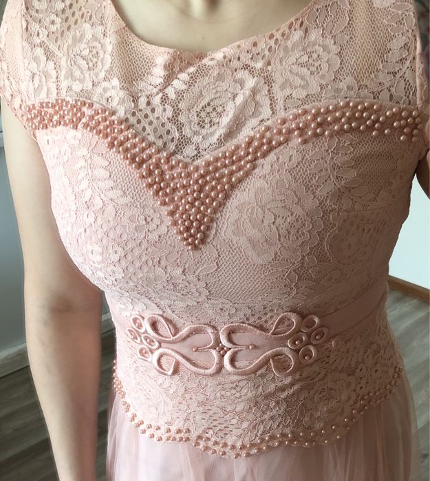 Платье вечернее в пол