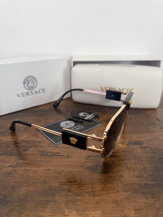 Ochelari VERSACE noi model deosebit cadoul perfect