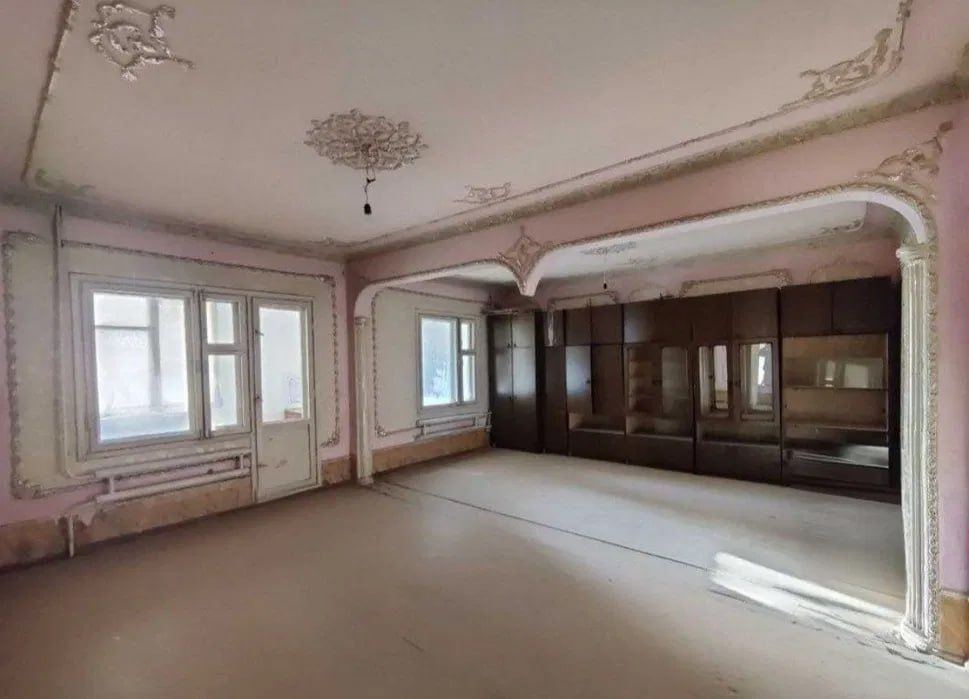 5/6/9. Сергели 7. Квартира 130 м². Метро 400 м.