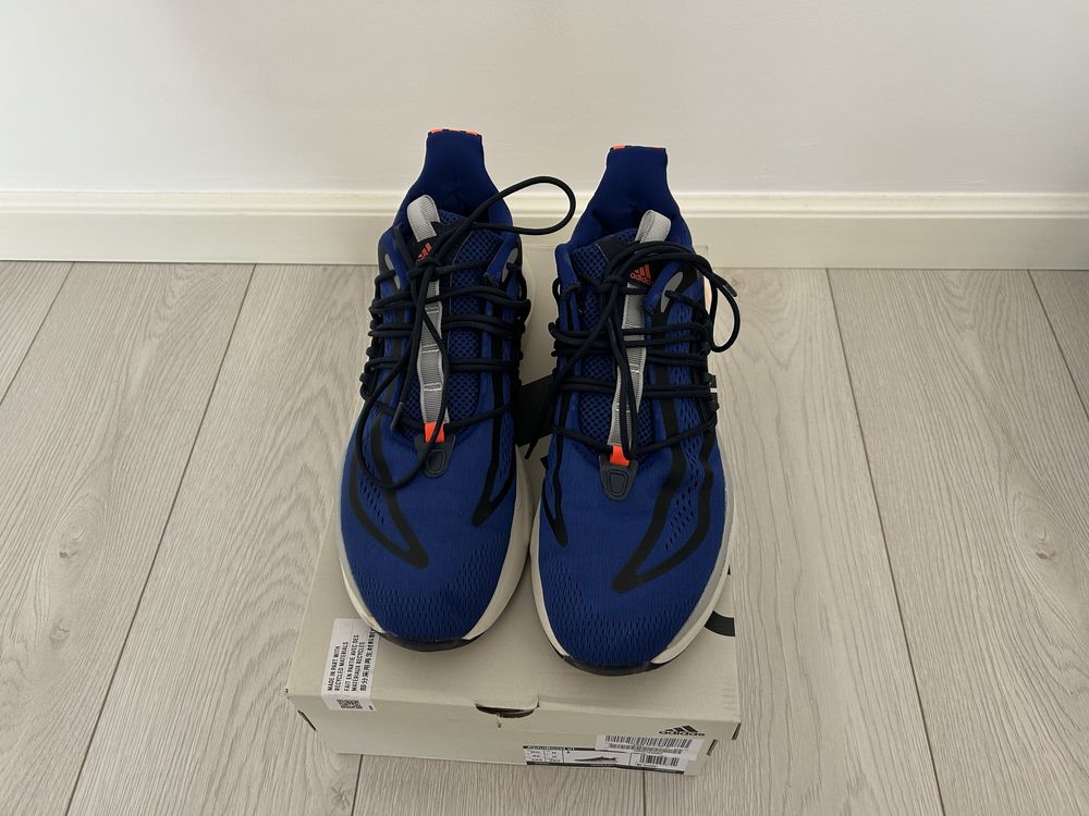 Adidasi Alphaboost 6