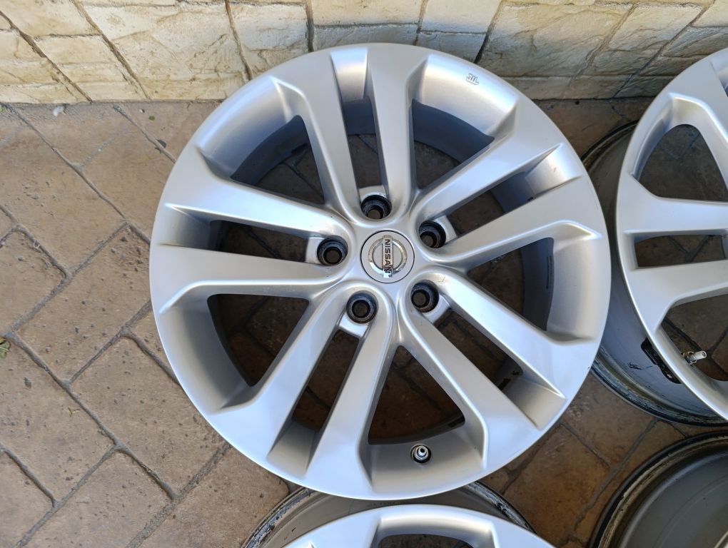 Оригинални джанти за Нисан 5х114.3 17 цола TPMS