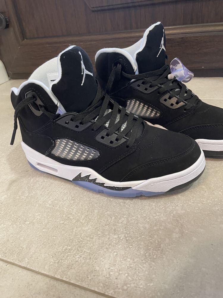 Jordan 5 Oreo