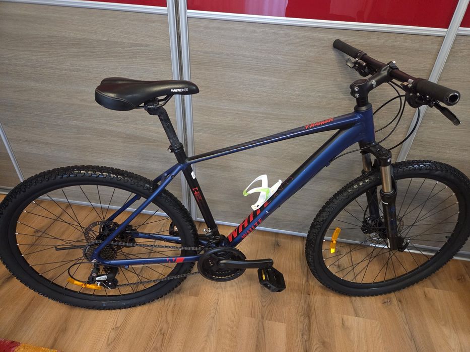 Bicicleta 27,5 White XC Trainer  L Frână disc hidraulice