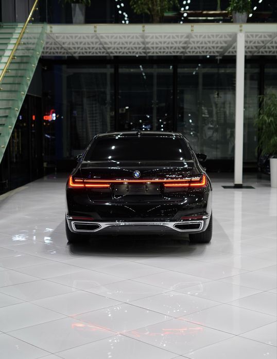 BMW 745Le Individual Hybrid