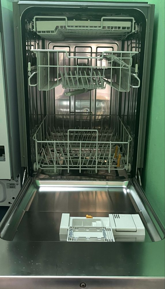 Съдомиялна Miele 45 см за вграждане G1102 SCi