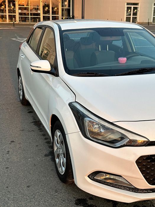 Vând Hyundai I20