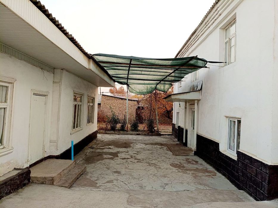 Hovli uy. Detskiy bolnitsa tomonda,Yangi hayot mahallasi. 8 xona