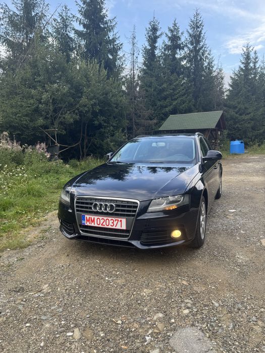 Vând Audi A4 B8 2009
