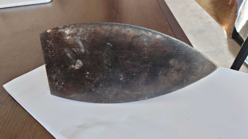 Утюг  С.М.З.  не электрический