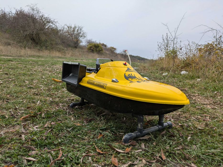 Шуменска лодка на 6 риболова