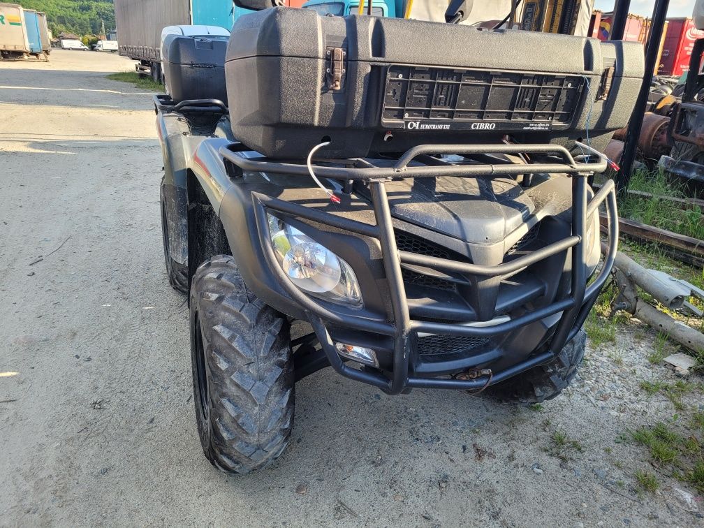 Motociclu atv 4x4 DINLI de 700 cmc cu troliu capestan si nuca remorca