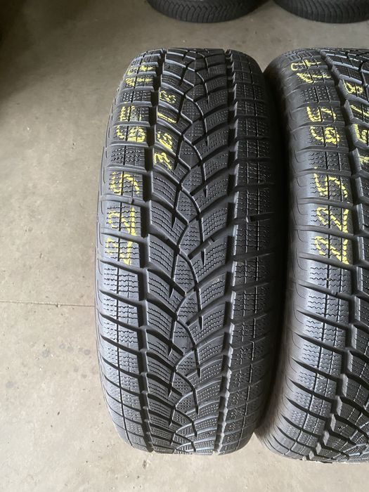 Anvelope iarna 215/65/17 Goodyear Ultra Grip Performance 215 65 17 R17