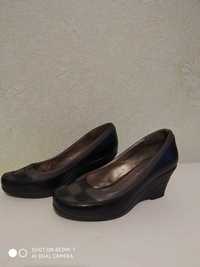 Женская сезонная обувь размер 37