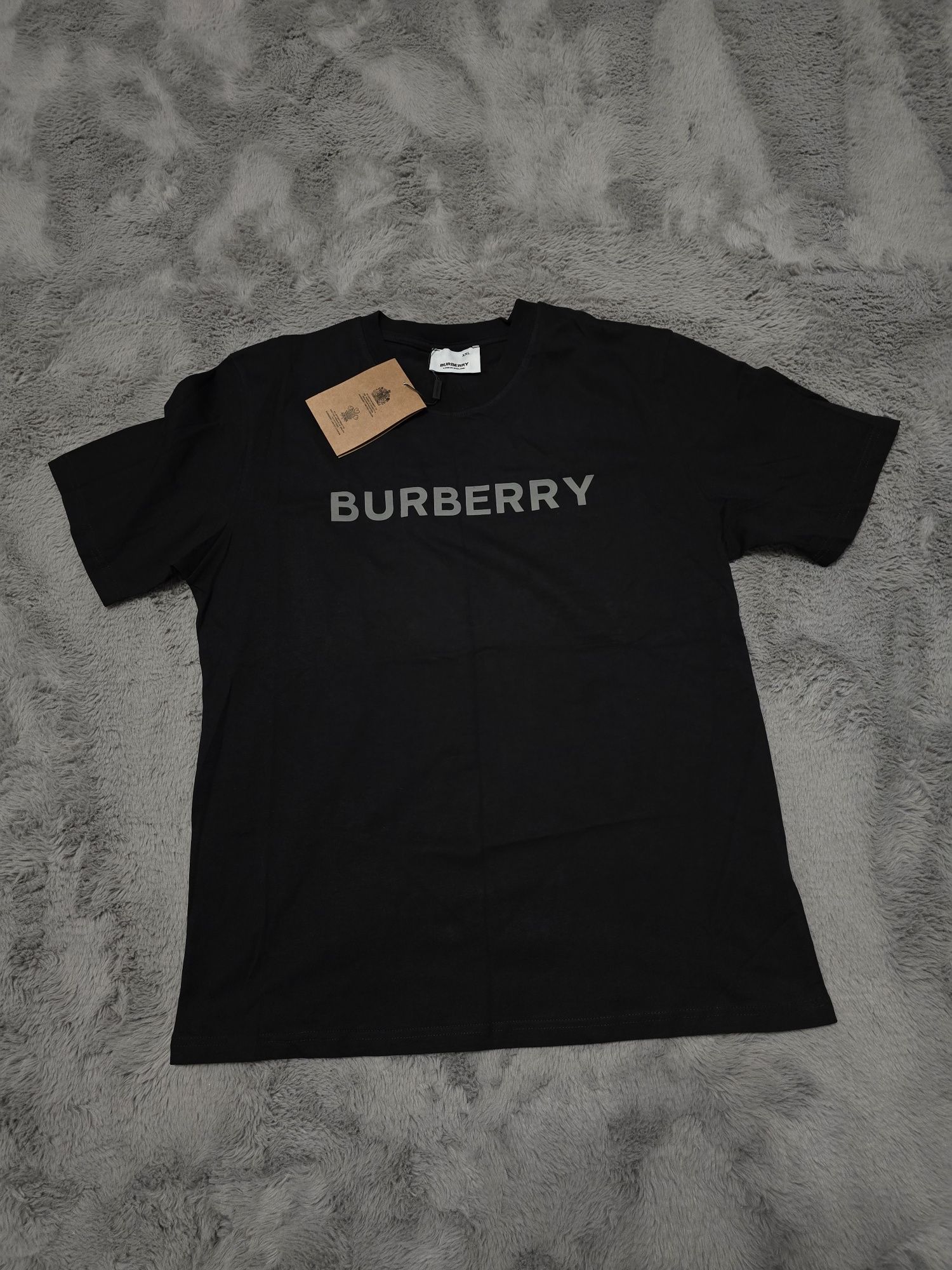 Tricou Burberry premium