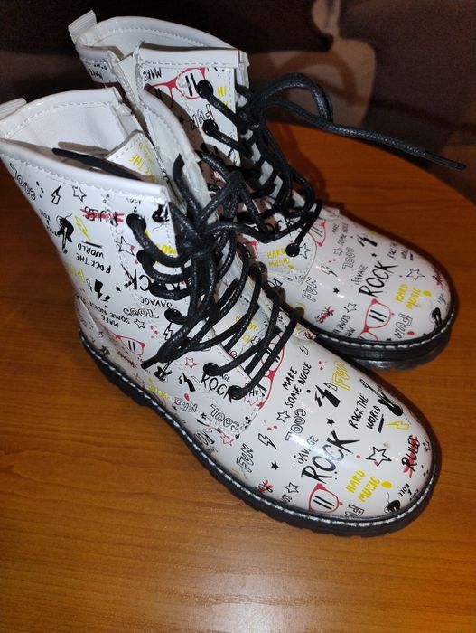 Боти за момиче номер 33