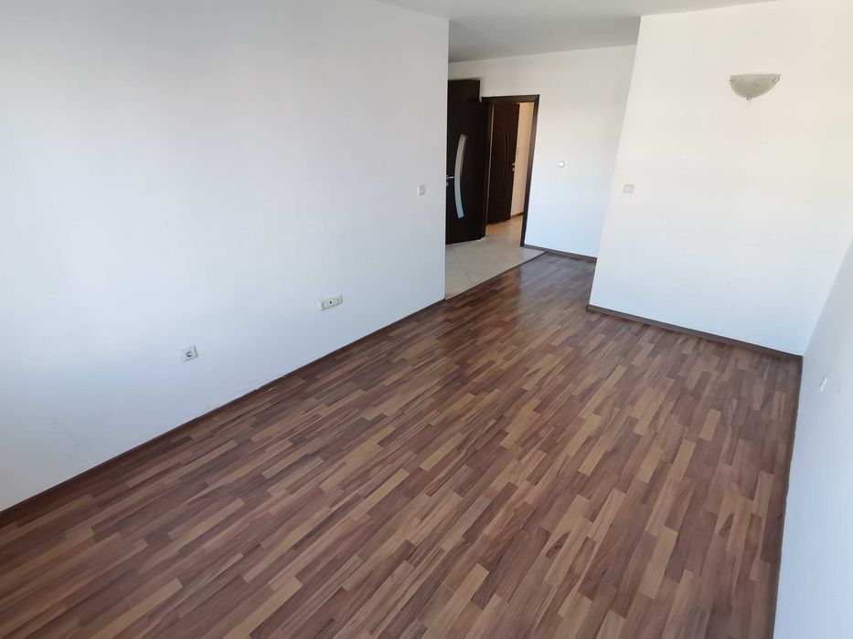 Дава се под наем Тристаен апартамент в Бургас, Възраждане - 75 кв.м за 450 € - Снимка #19