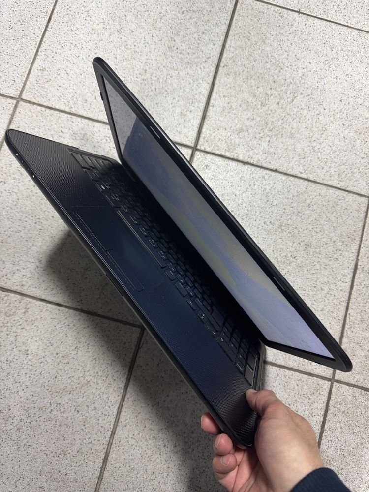 Dell Inspiron 3537 - 15,6”, i7, отличен