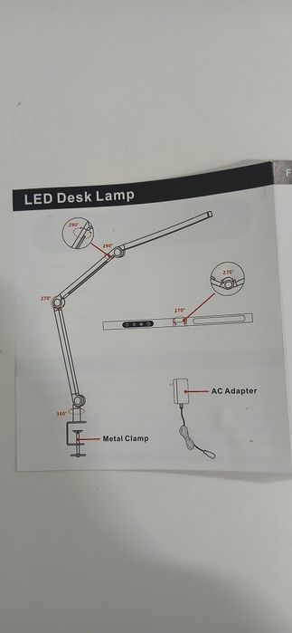 Lampa de birou LED cu 3 surse de lumina