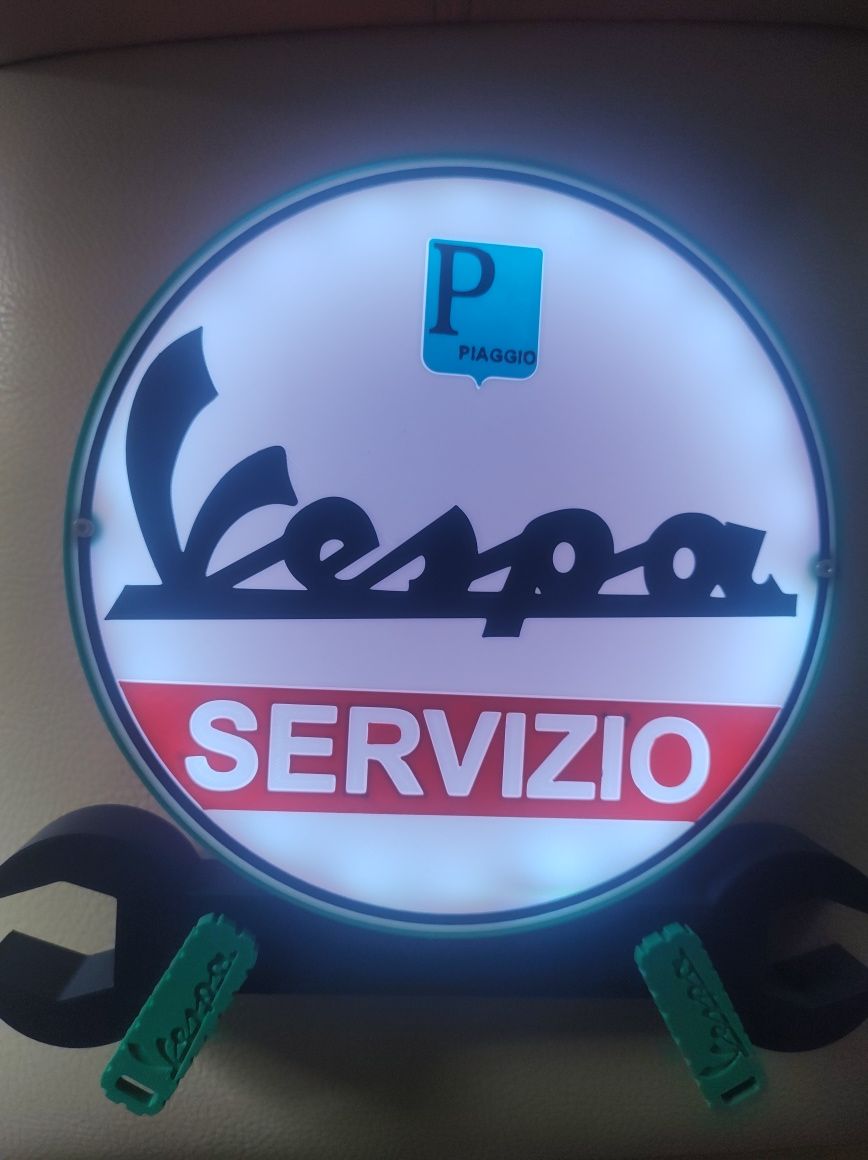 Vespa lampa Led cu breloc magnetic