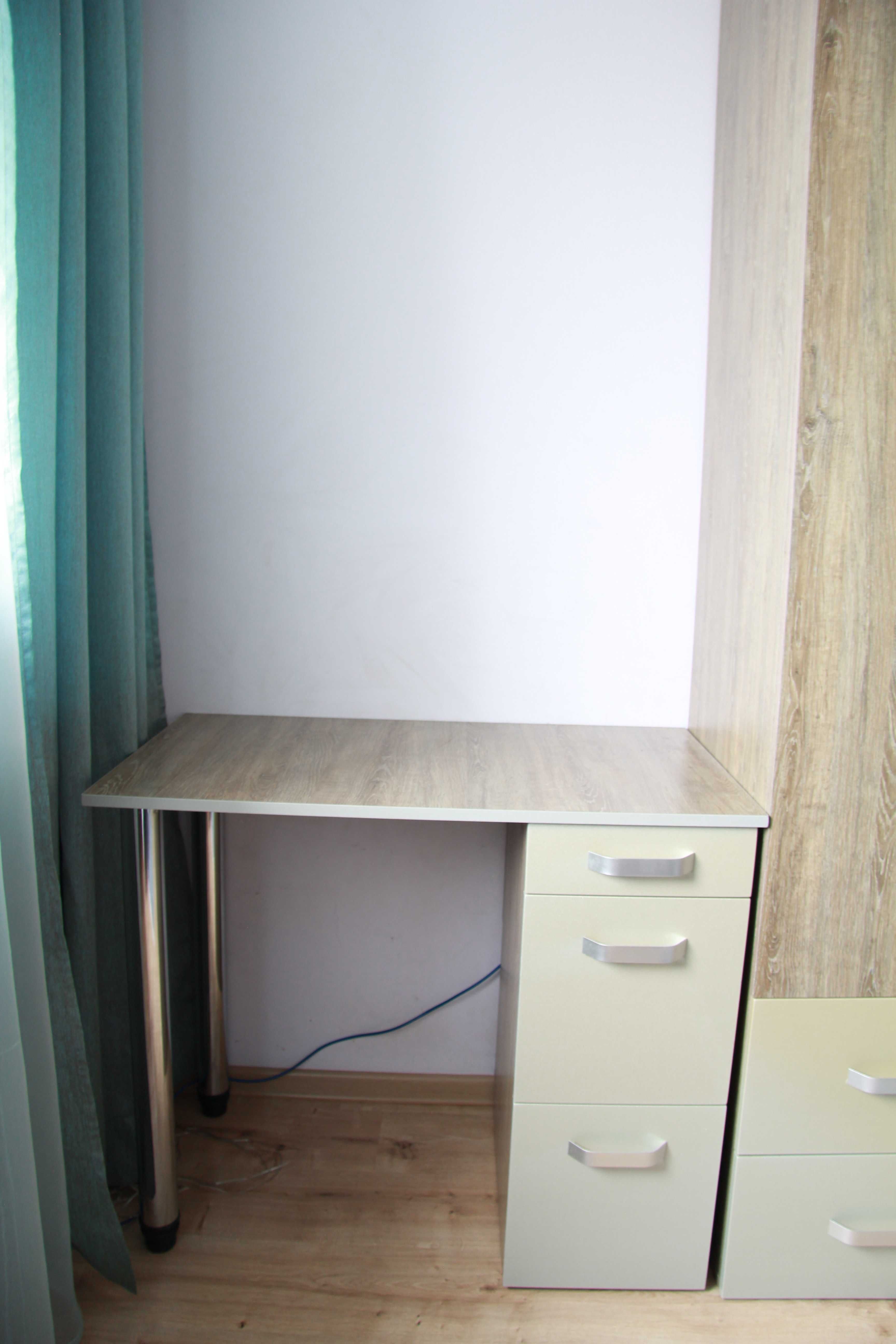 Шкаф-стенка с двумя столами + угловой