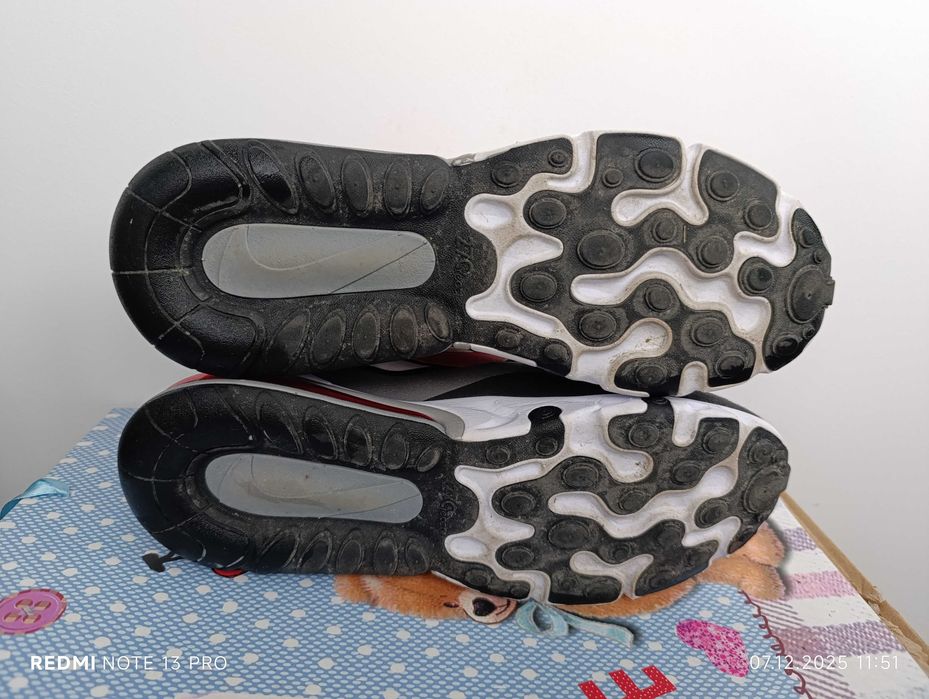 ''Nike Air Max 270 React''оригинални мъжки маратонки 43 номер