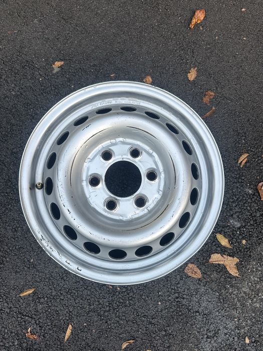 Продам 1 диск на Мерседес Спринтер.В отличном состояний.