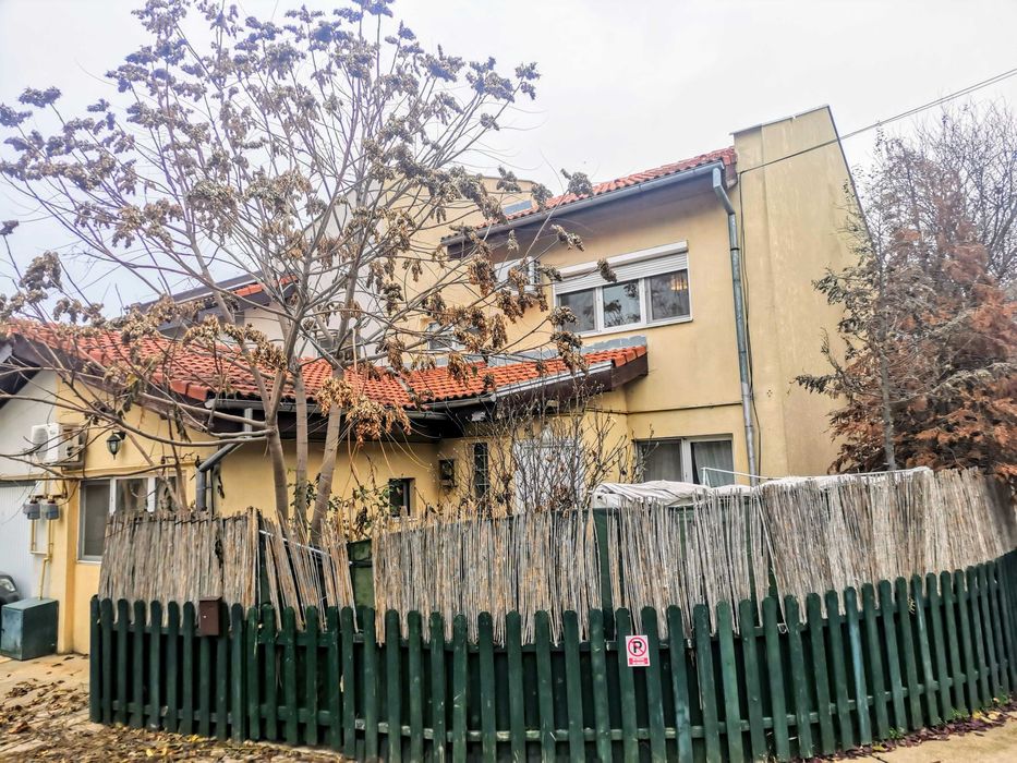 Proprietar casa curte 2 camere Azur Pipera