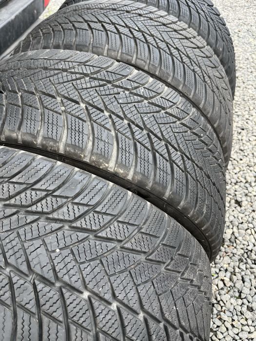 245/45/20 Bridgestone