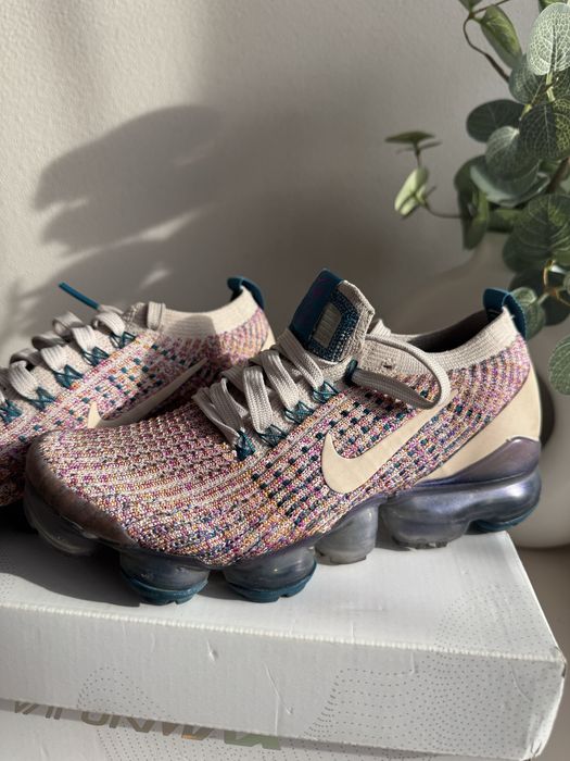 Маратонки Nike SPORTSWEAR