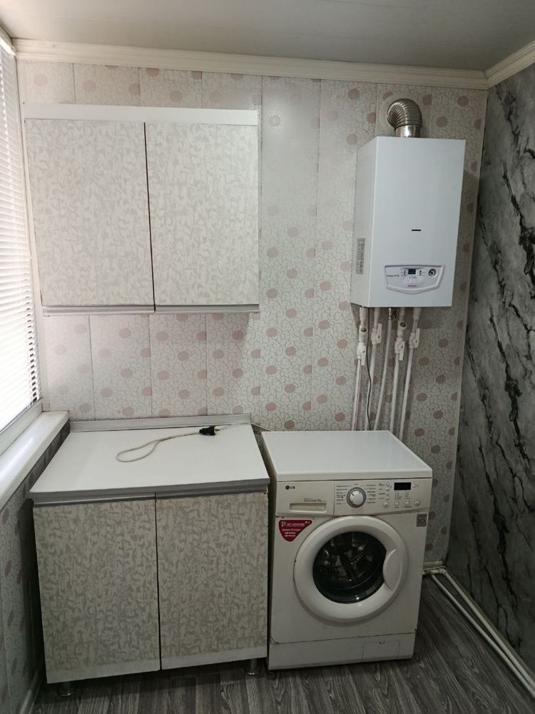 Срочно! Продаётся 2 х ком квартира переделана в 3 х ком