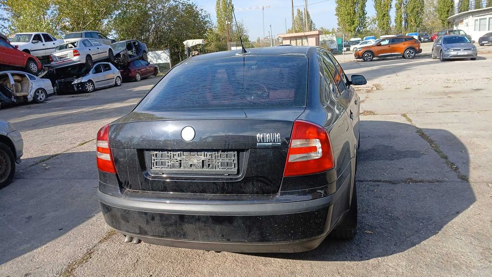 Dezmembrez Skoda Octavia 2 - 1.9 Diesel Din 2005 - BJB