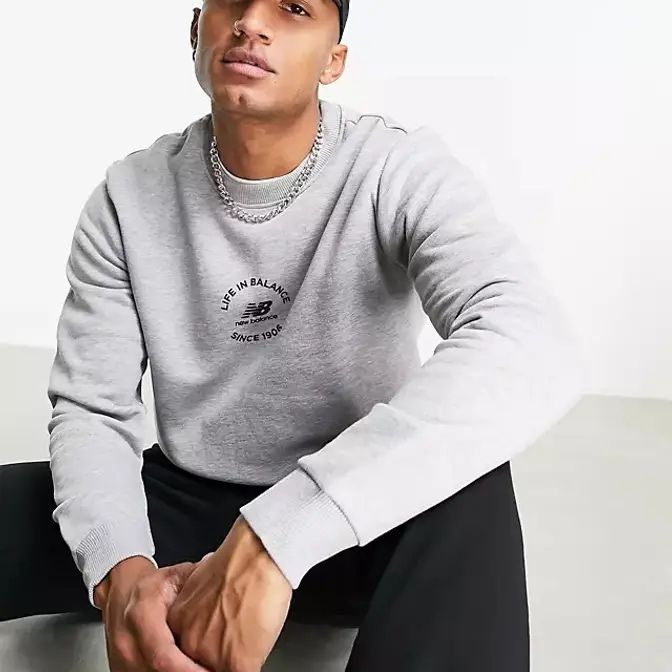 New Balance Life in Balance Sweatshirt - Grey