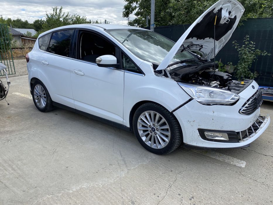 Injectoare , rampă injectoare completă Ford Focus CMax 1.0 EcoBoost