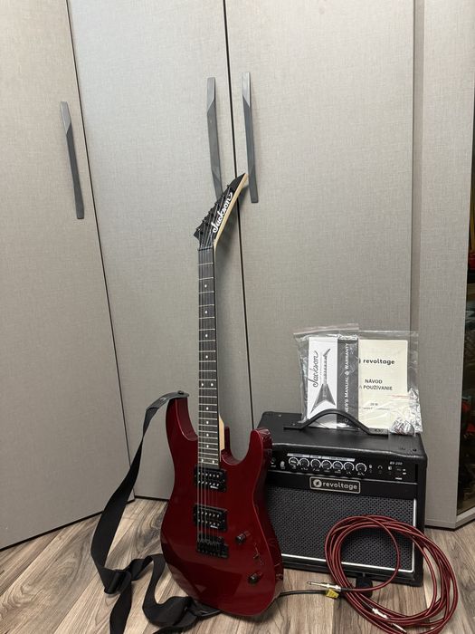 Китара Jackson JS12 с усилвател Revoultage RV-20R