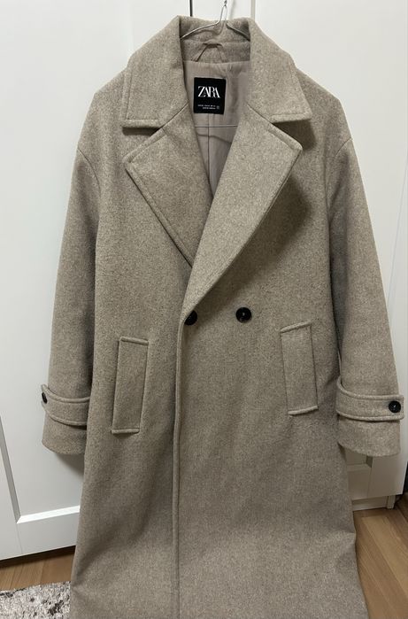 Бежово палто Zara XS