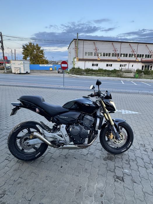 HONDA hornet A2 25 de kw in carte si in talon