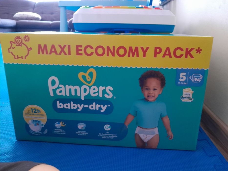 Scutece Pampers babydry