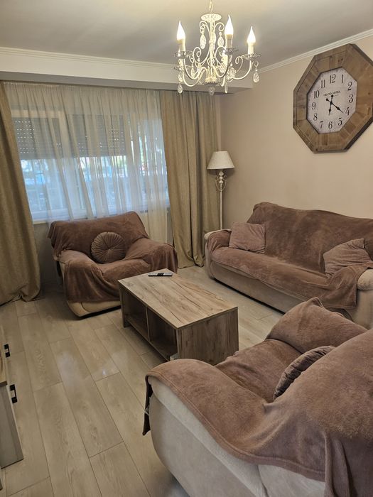 Închiriez Apartament in regim hotelier