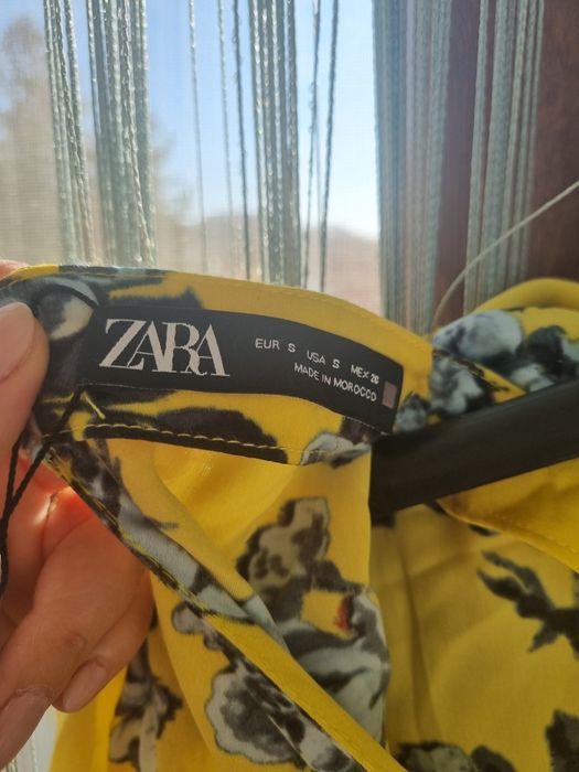 Lot 4 Rochii ( Zara/ASOS) marimea XS