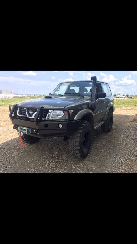 Bara offroad fata Nissan Patrol Y61