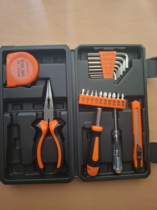 23-частен комплект инструменти за ремонт на дома