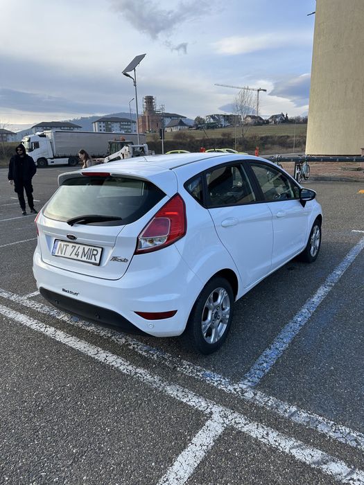 Vand Ford Fiesta