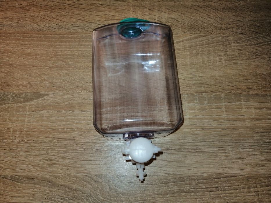 Dispenser / Dozator manual pentru dezinfectant , NOU