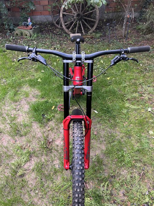 Commencal Furious Race 27,5 цола като нов 1x7 Sram xo1