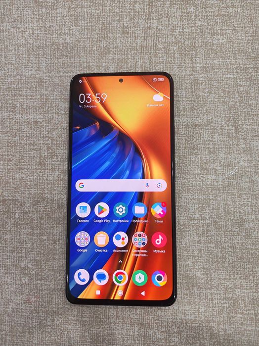 POCO F4 Night Black   5G 8/256gb Б/У