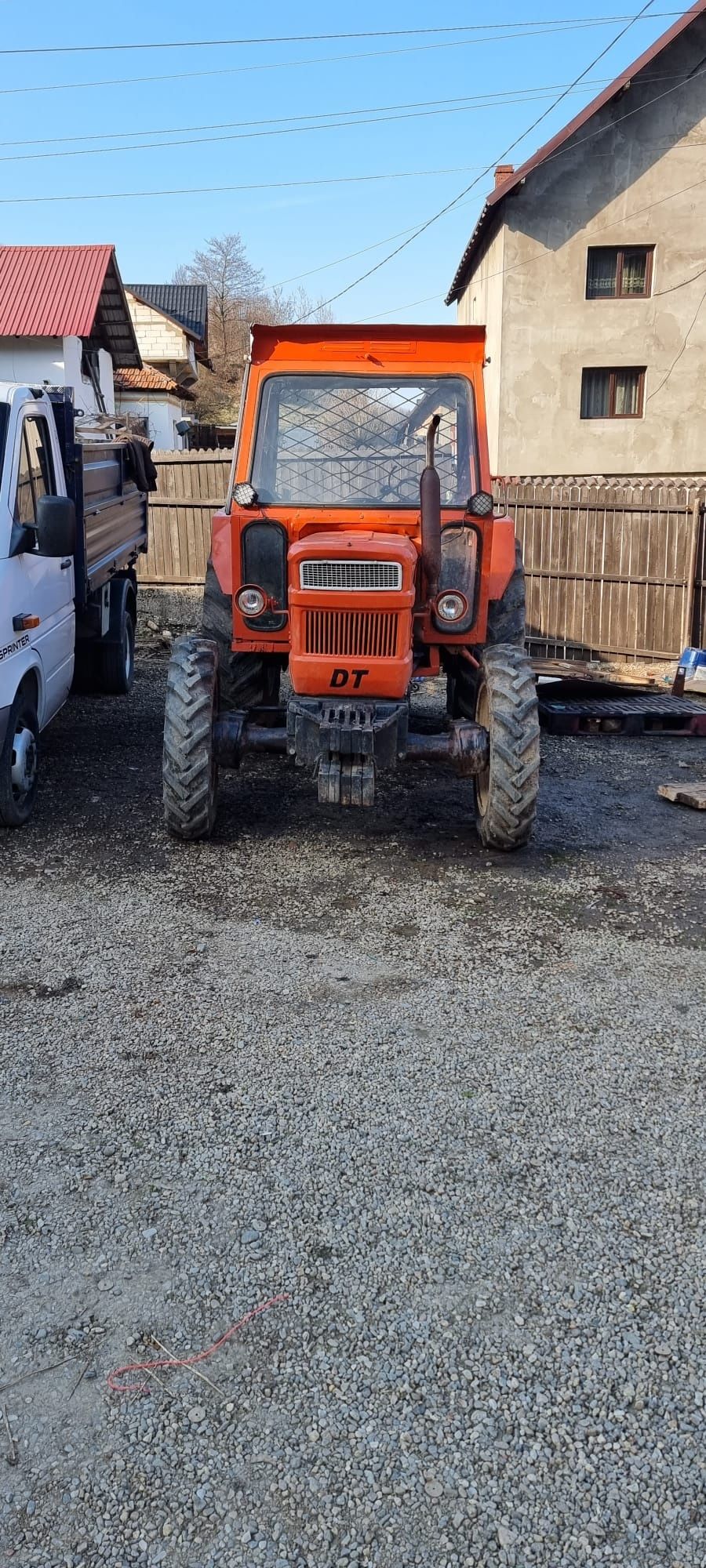 Vând tractor Fiat 640 DT