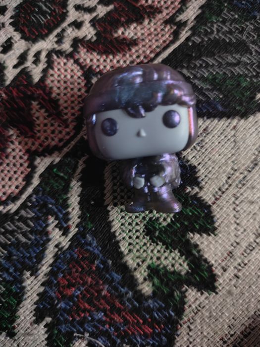 Обменяю Дастин изнанку